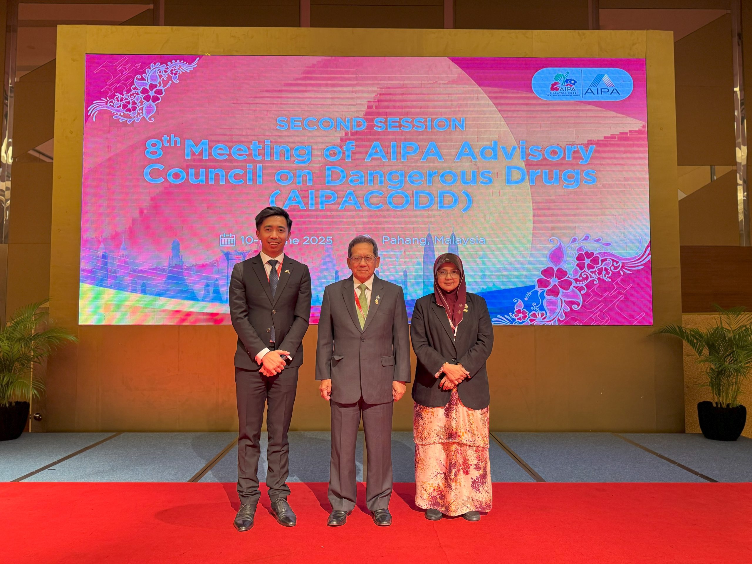 12.06.25 Mesyuarat tekankan kerjasama kolektif perangi ancaman dadah