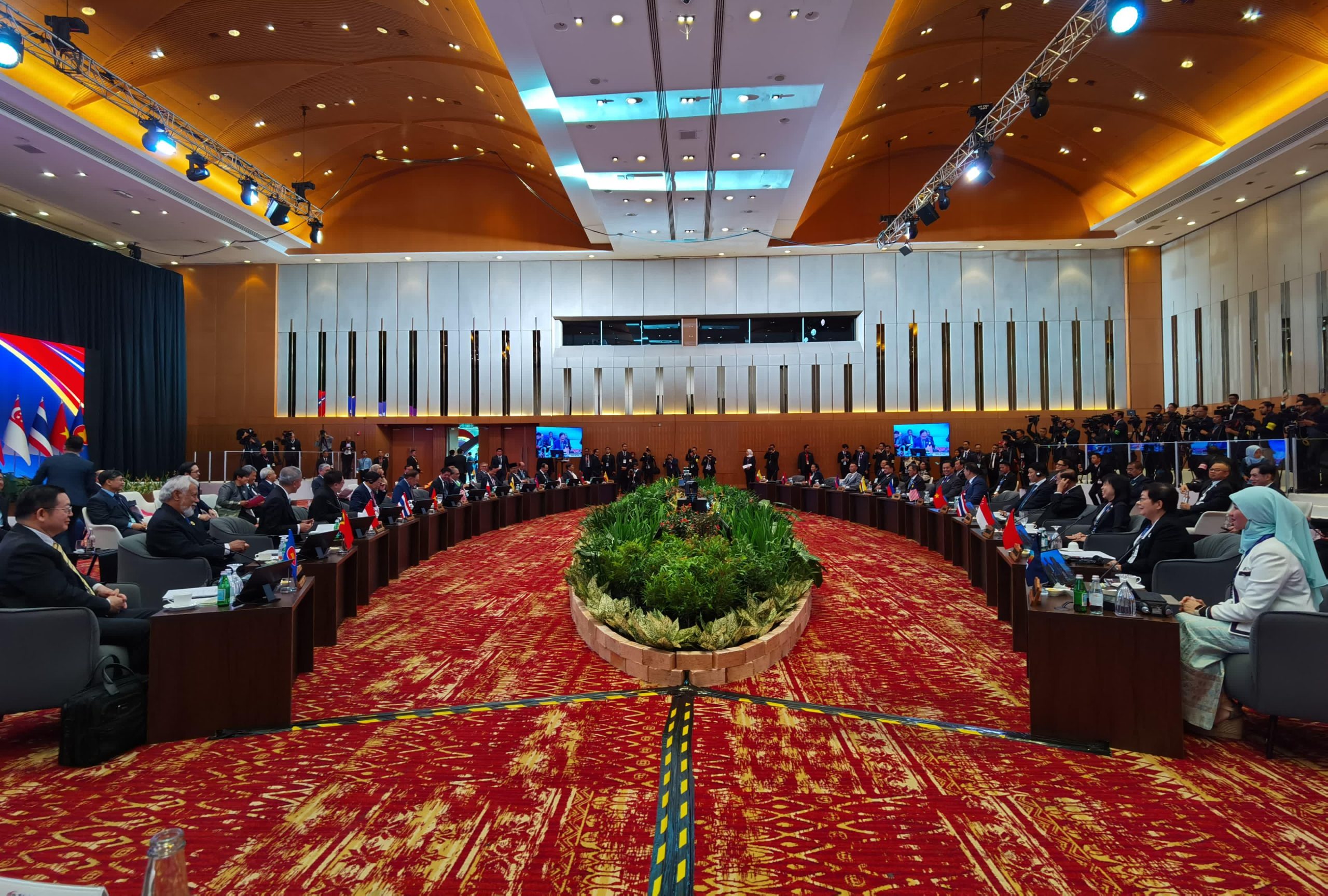 26.05.25 Memperkukuh persefahaman, menyokong aspirasi komuniti ASEAN