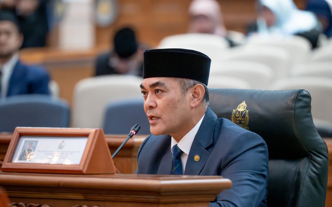 20.03.26 Kerajaan sentiasa bantu pengusaha 1K1P melalui pemberian geran